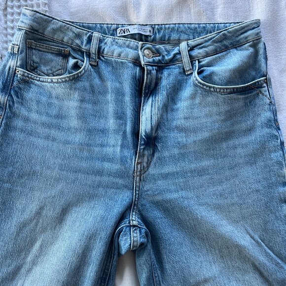 Zara High Rise Side Slit Flare Jeans - Picture 5 of 10